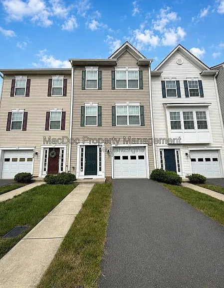 23202 Westwood Ct — Photo 1