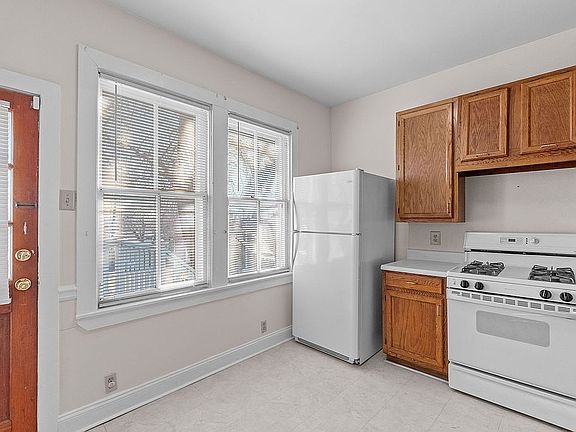 3rd image of 6718-6720 Minnesota Ave