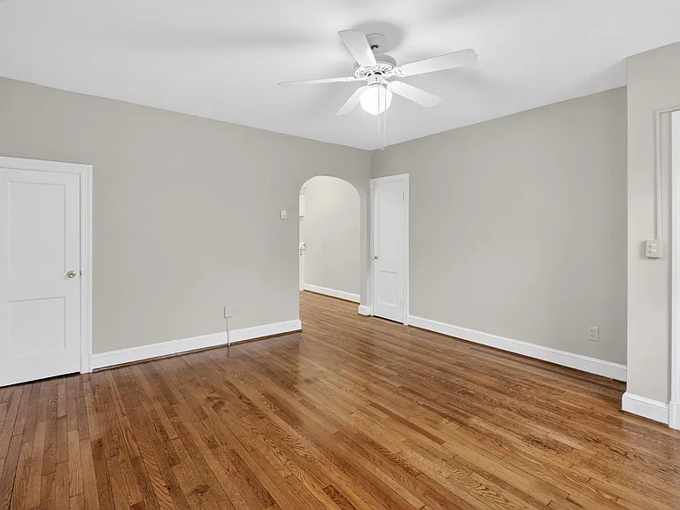 4824 Reservoir Rd NW #1 — Photo 4