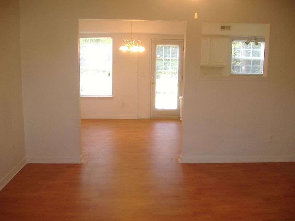 2nd image of 10502 Wilson Glen Dr