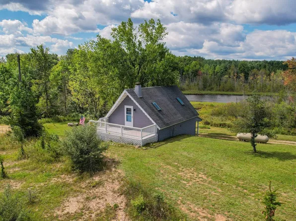 4833 Oberlin Rd, Gladwin, MI 48624