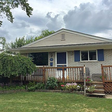 2nd image of 1245 Catalpa Dr