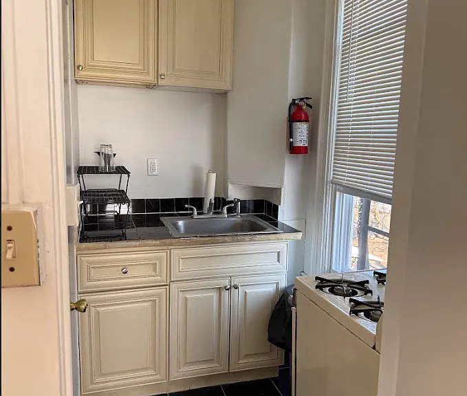 44 Remsen Ave #2 — Photo 10