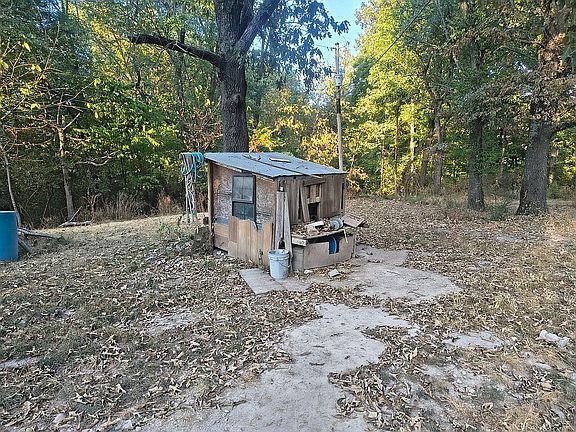 4th image of 18187 Clear Water Rd #863