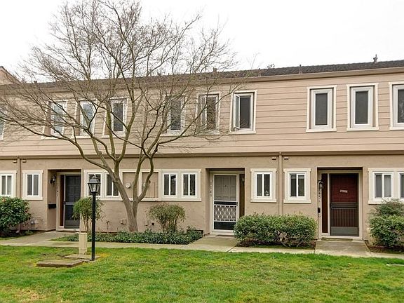 2nd image of 1143 Glenmeadow Ct