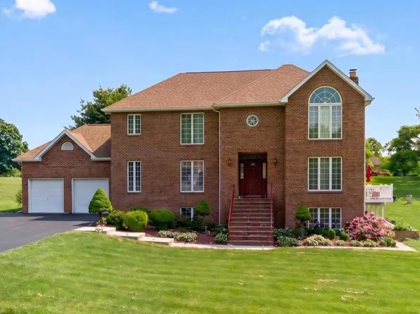 10035 Reed Ln, Ellicott City, MD 21042
