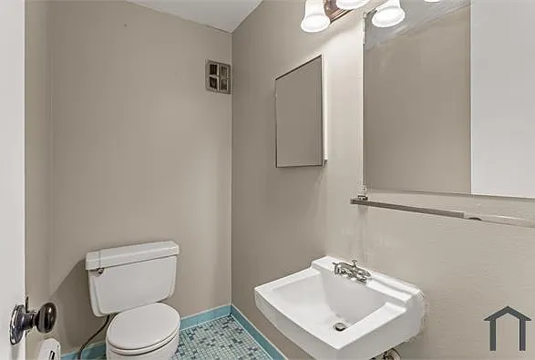 16840 E Eleven Mile Rd #106 — Photo 5