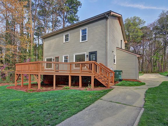 5th image of 1405 Tarbert Dr