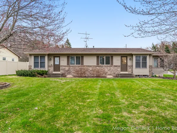 7218-7220 Eastern Ave SE, Grand Rapids, MI 49508