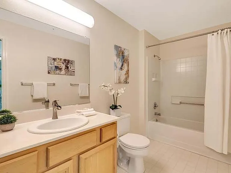 415 N 2nd St #343 — Photo 18