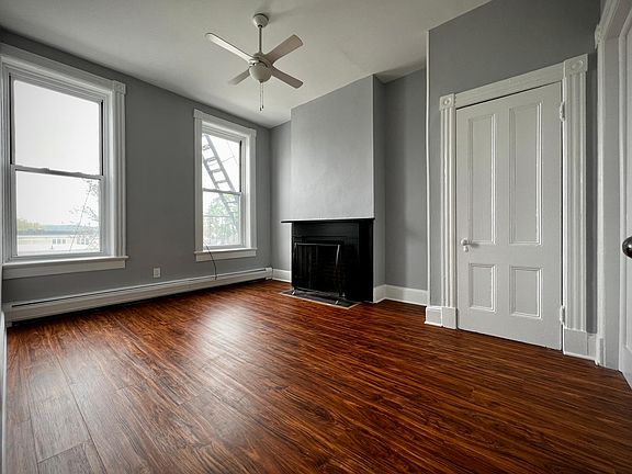 4th image of 11 West Broadway