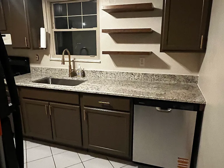 136 Wallace Ave #1 — Photo 6