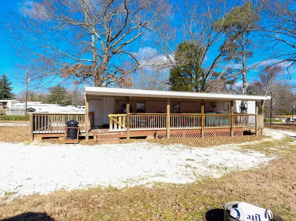 70 Lakeview Dr, Springville, TN 38256