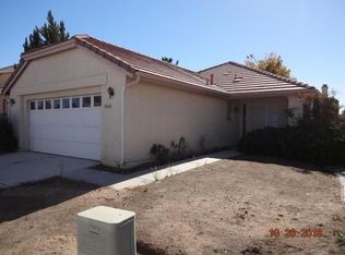 19601 Ironside Rd, Apple Valley, CA 92308