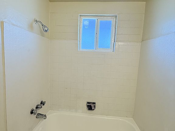 5th image of 240 W Sahuaro St #11314321
