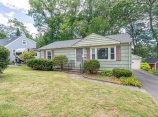 42 Hepworth St, Bristol, CT 06010