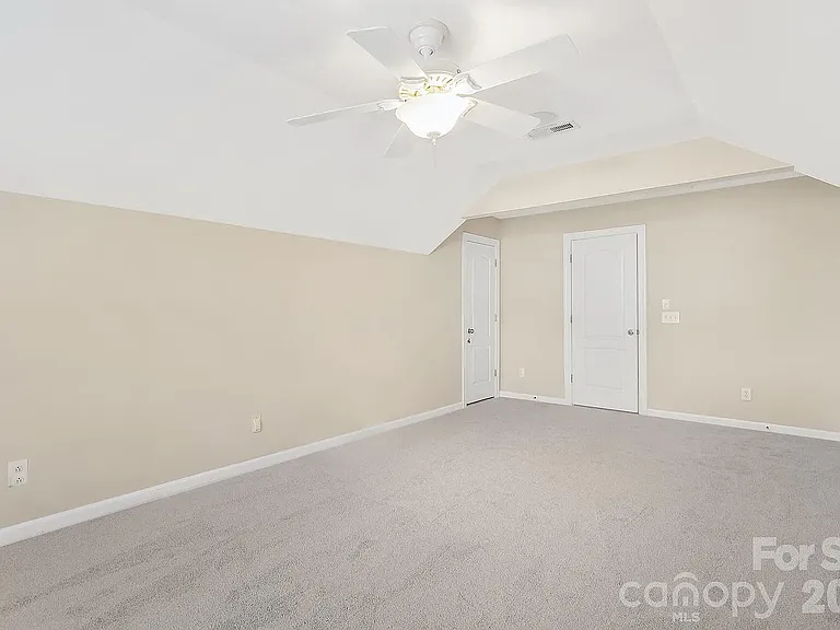 5110 Dragonfly Ln — Photo 35