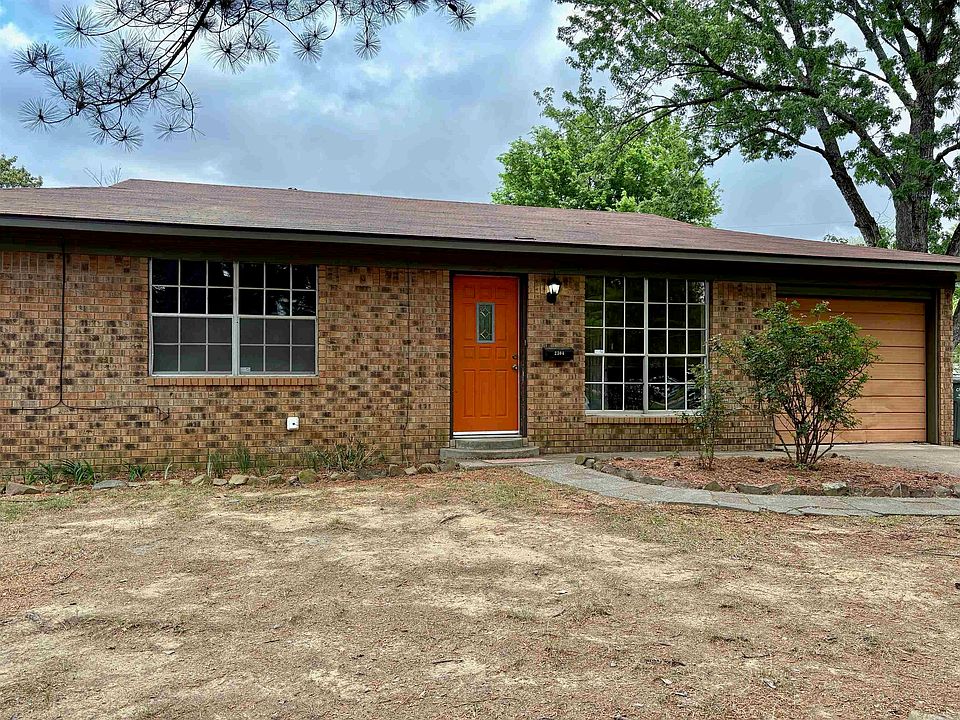 1st image of 2304 Broadview Ave