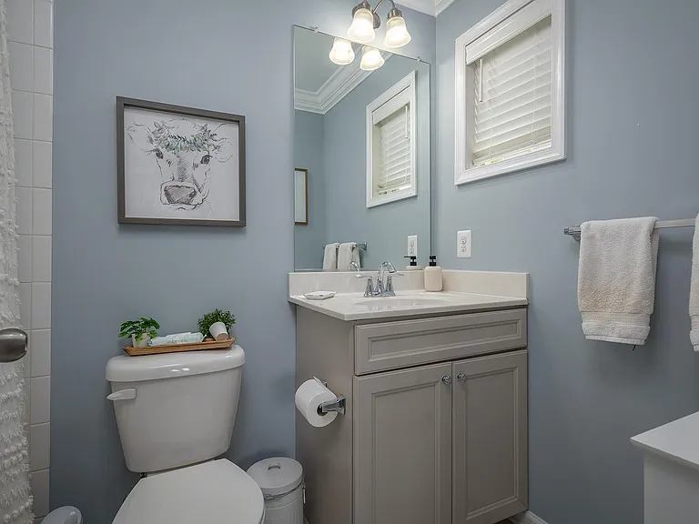 Second Bedroom on 3rd Floor Bath