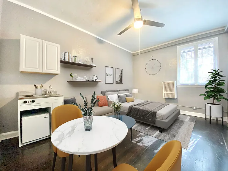 Valdamour Apartments — Photo 16