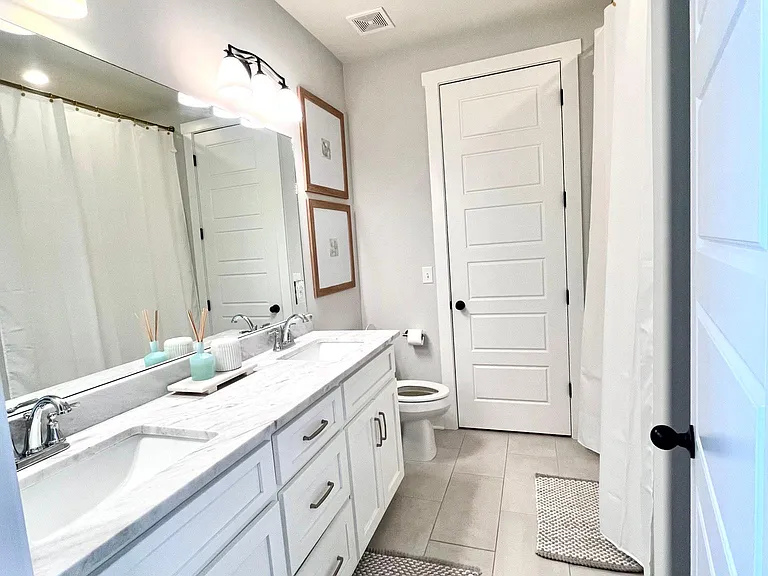 434 Live Oak Dr — Photo 8