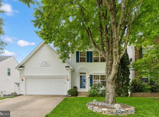 8 Candleridge Ct, Stafford, VA 22554