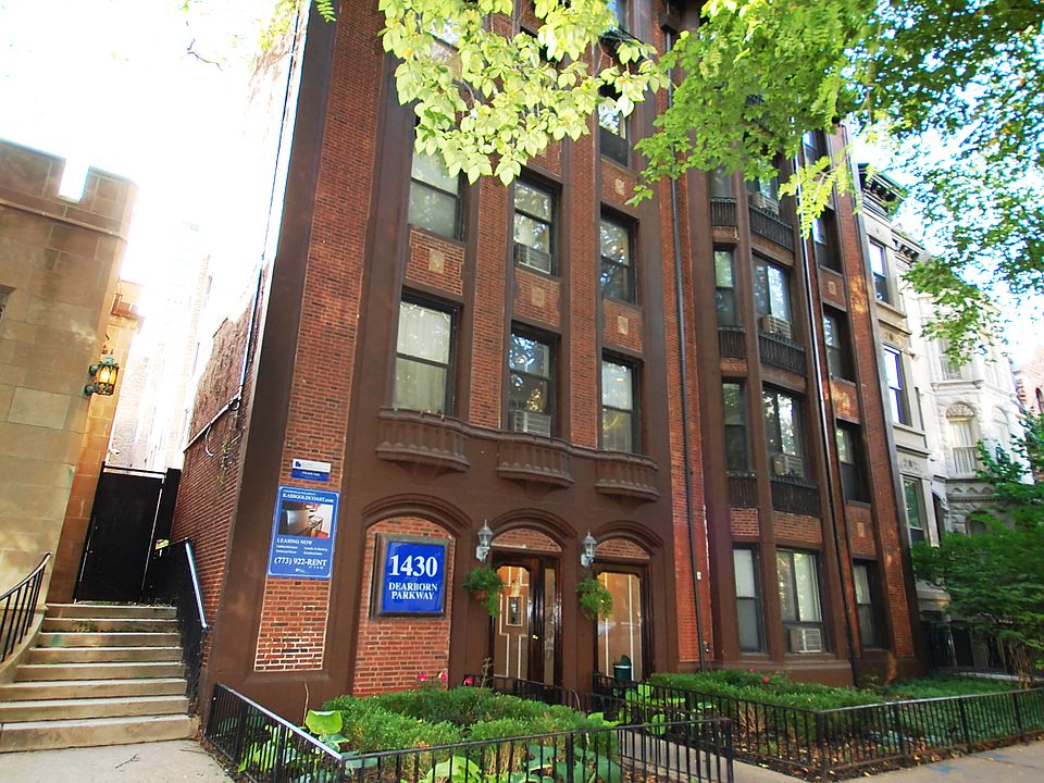 1st image of 1430 N Dearborn St #1430-406