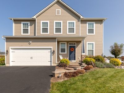 8502 Dorothys Garden Pl, Clay, NY, 13041
