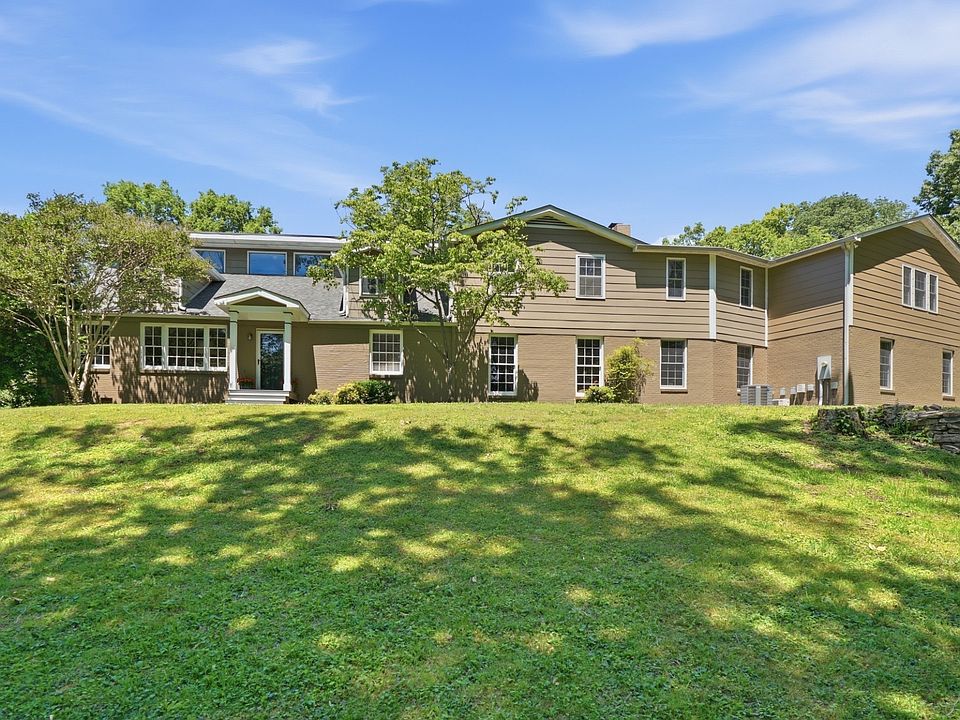 1st image of 674 Hill Rd