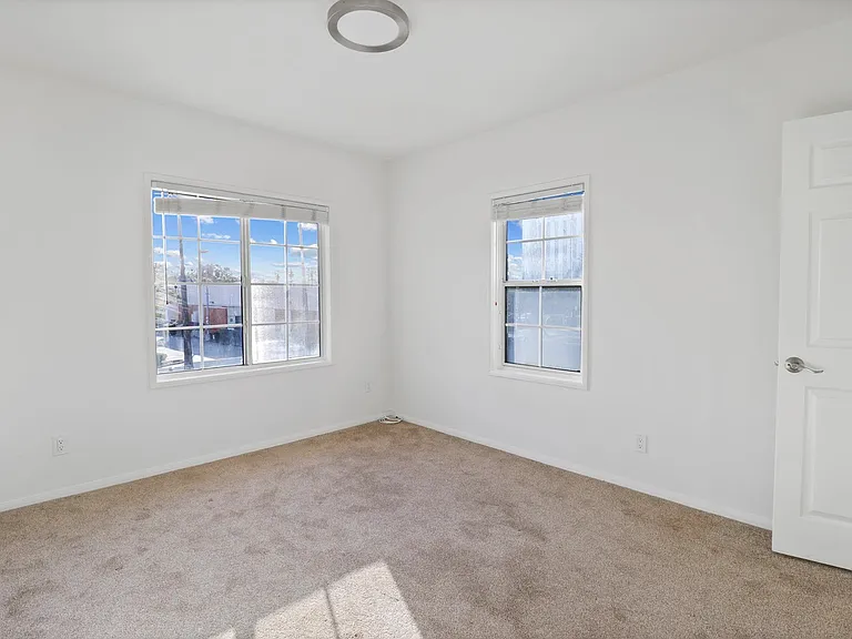 1221-23 1/2 19th St #1223-A — Photo 9