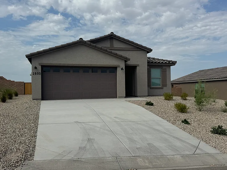 2800 Steamship Dr — Photo 1