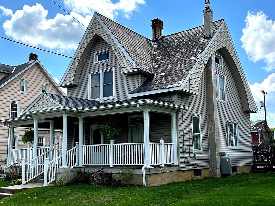 84 E Franklin St, Topton, PA 19562 Zillow