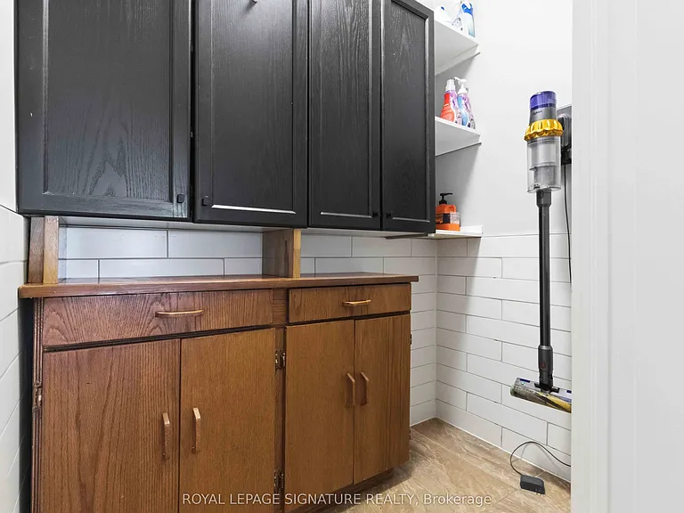 85 Emmett Ave #1403 — Photo 21