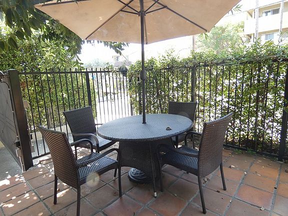 2nd image of 1000 Palm Ave APT 19