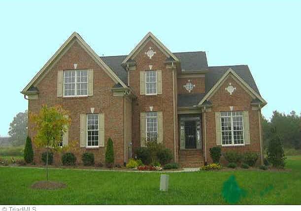 1st image of 1902 Breeze Pointe