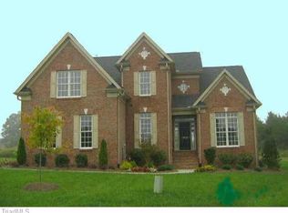 1902 Breeze Pointe, Whitsett, NC 27377
