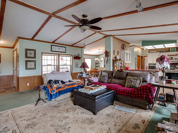 21st image of 482 Hiwassee Dr