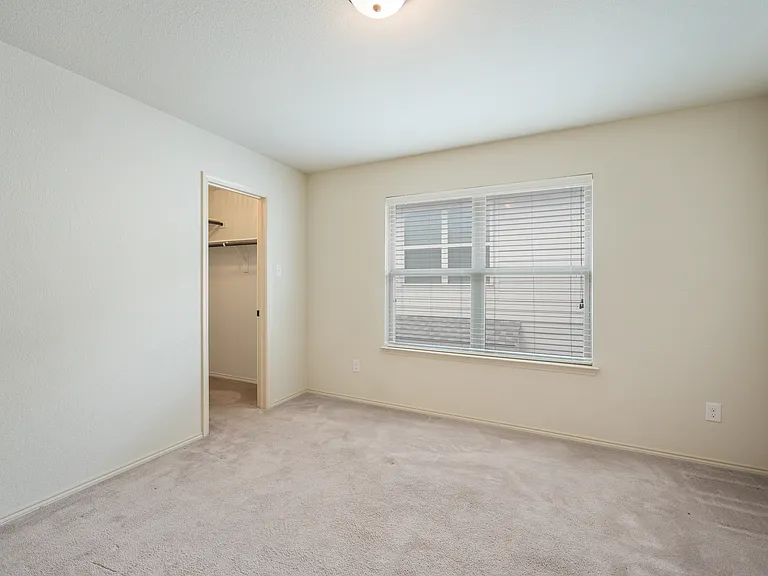 3416 Wavecrest Ln — Photo 10
