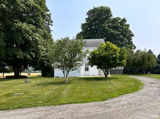 3038 Rocky Point Rd, Springfield, OH 45502