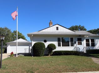 6229 Walker Ave, Loves Park, IL 61111