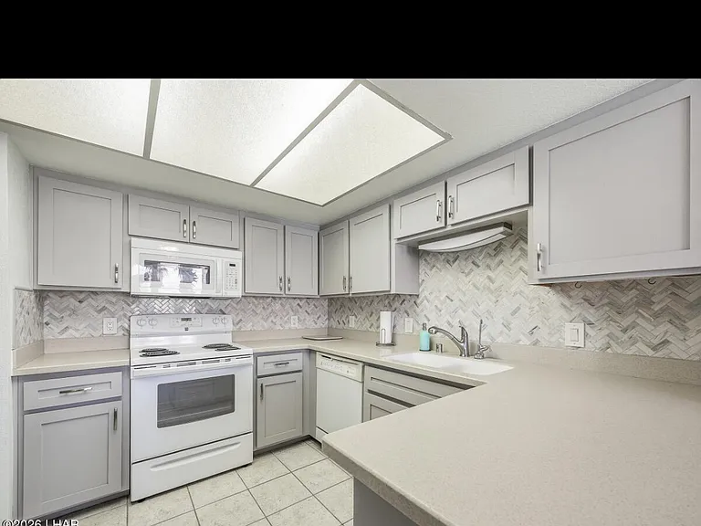 1611 Highway 95 #C212 — Photo 18