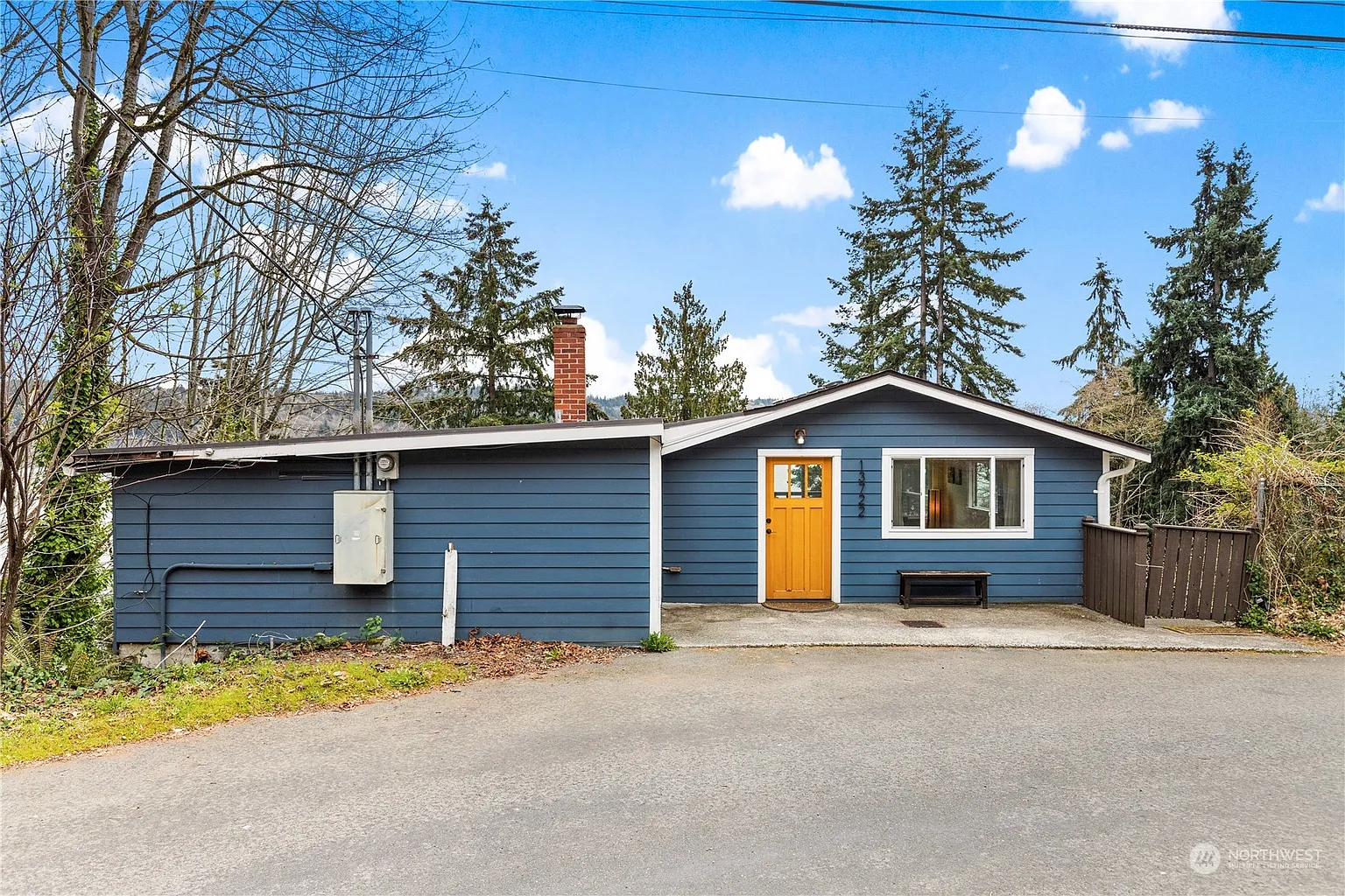 13722 42nd Avenue NE photo 1