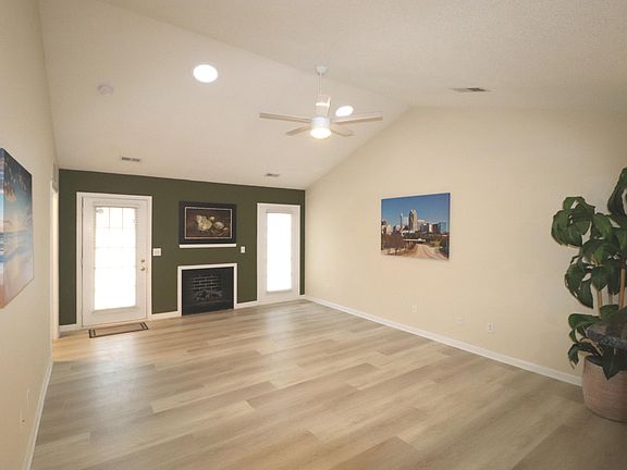 2nd image of 11230 Avocet Ln APT 102