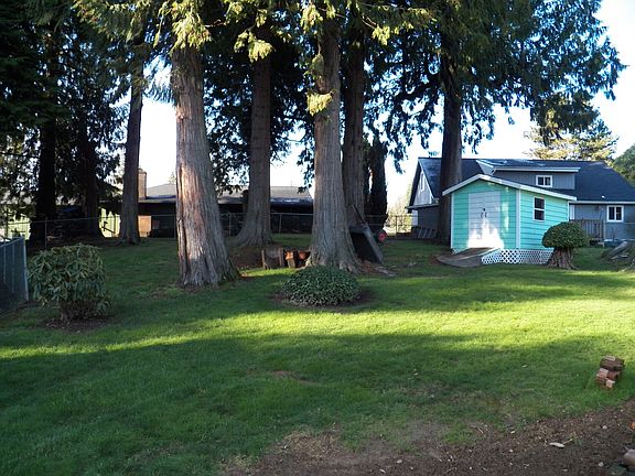4th image of 127 N Crescent Dr