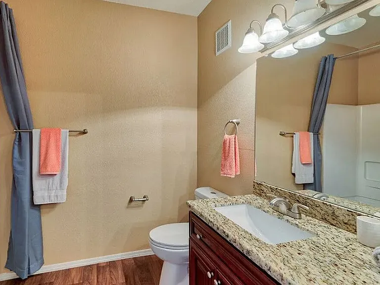 Villas on Bell — Photo 9