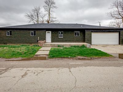 2134 Dawson St, Indianapolis, IN, 46203