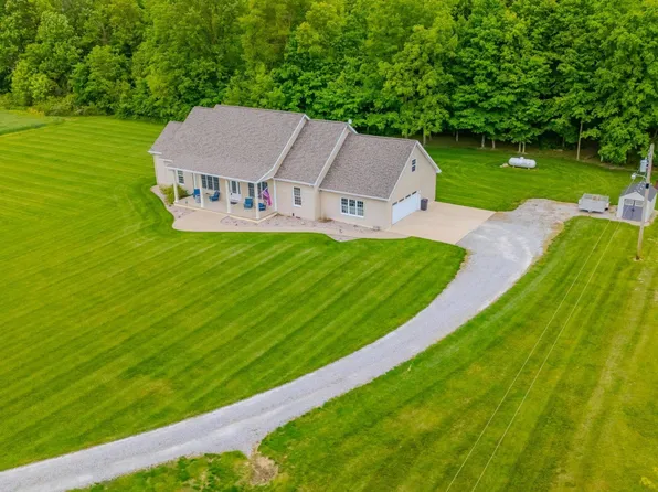 11600 S 700 E, La Fontaine, IN 46940