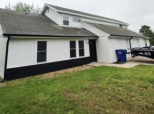 308 SE Melody Ln #A, Lees Summit, MO 64063