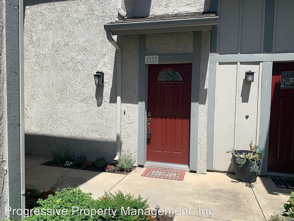 2nd image of 1773 Hoover Pl