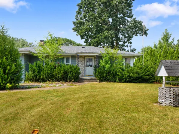 34906 N Augustana Ave, Ingleside, IL 60041